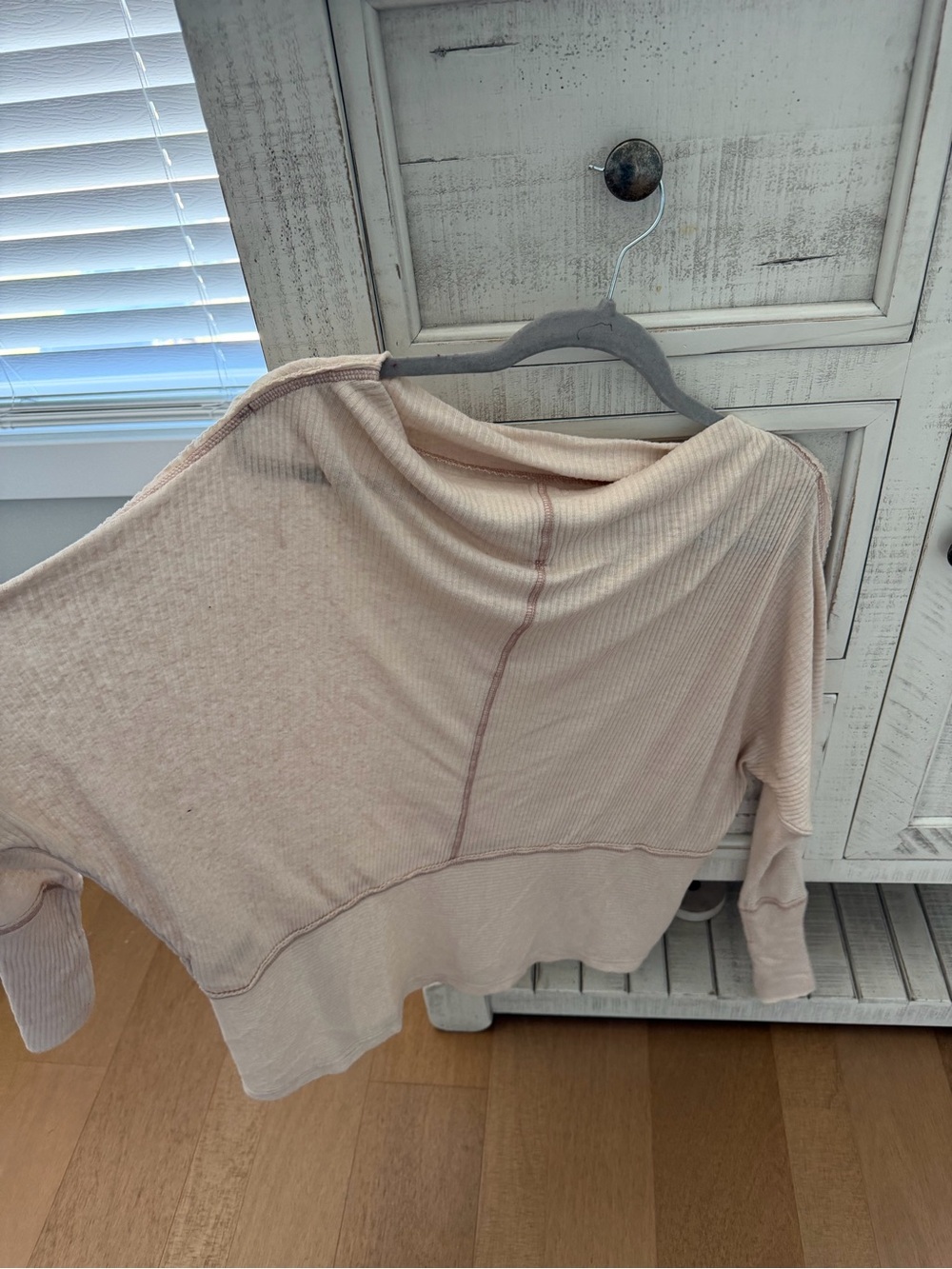 Free People Women's Lightweight Cream Ribbed Pullover Sweater